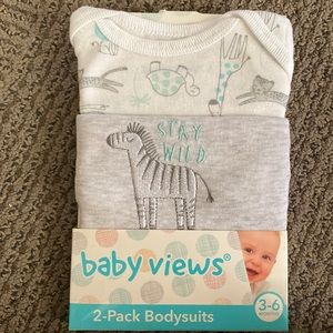 New!! 2 pack bodysuits!